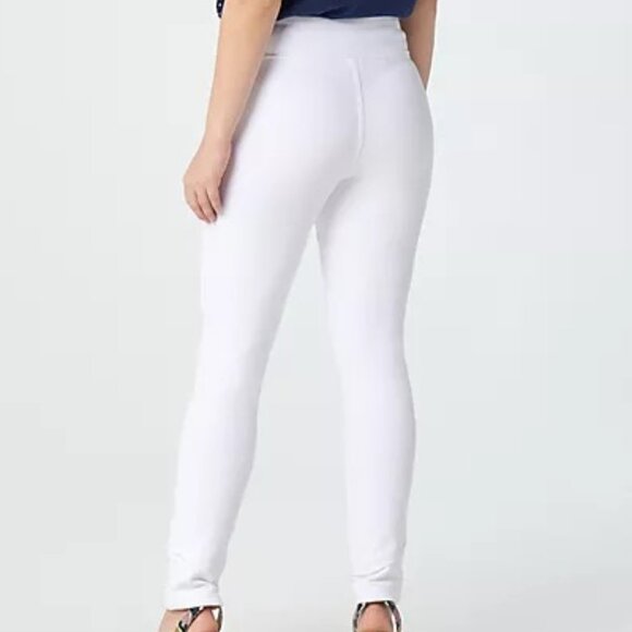 Belle by Kim Gravel Flexibelle White Jegging with Diagonal Hem Size 6 - Picture 2 of 11